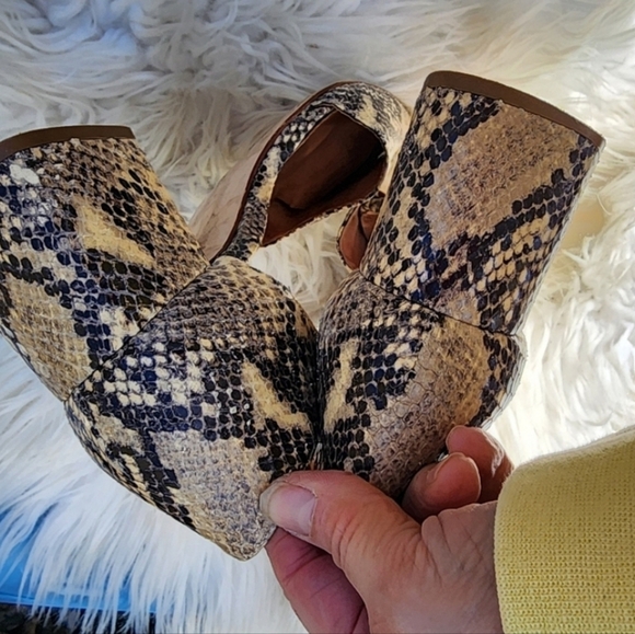 Free People Bardot Snake mary Jane's 38/7.5-8 - Picture 15 of 16